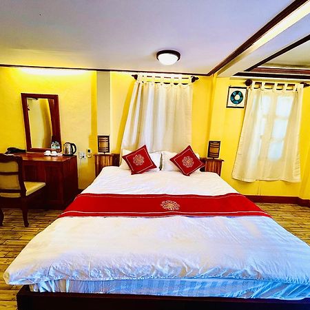 Vieng Savanh II Hotel Luang Prabang Exterior photo