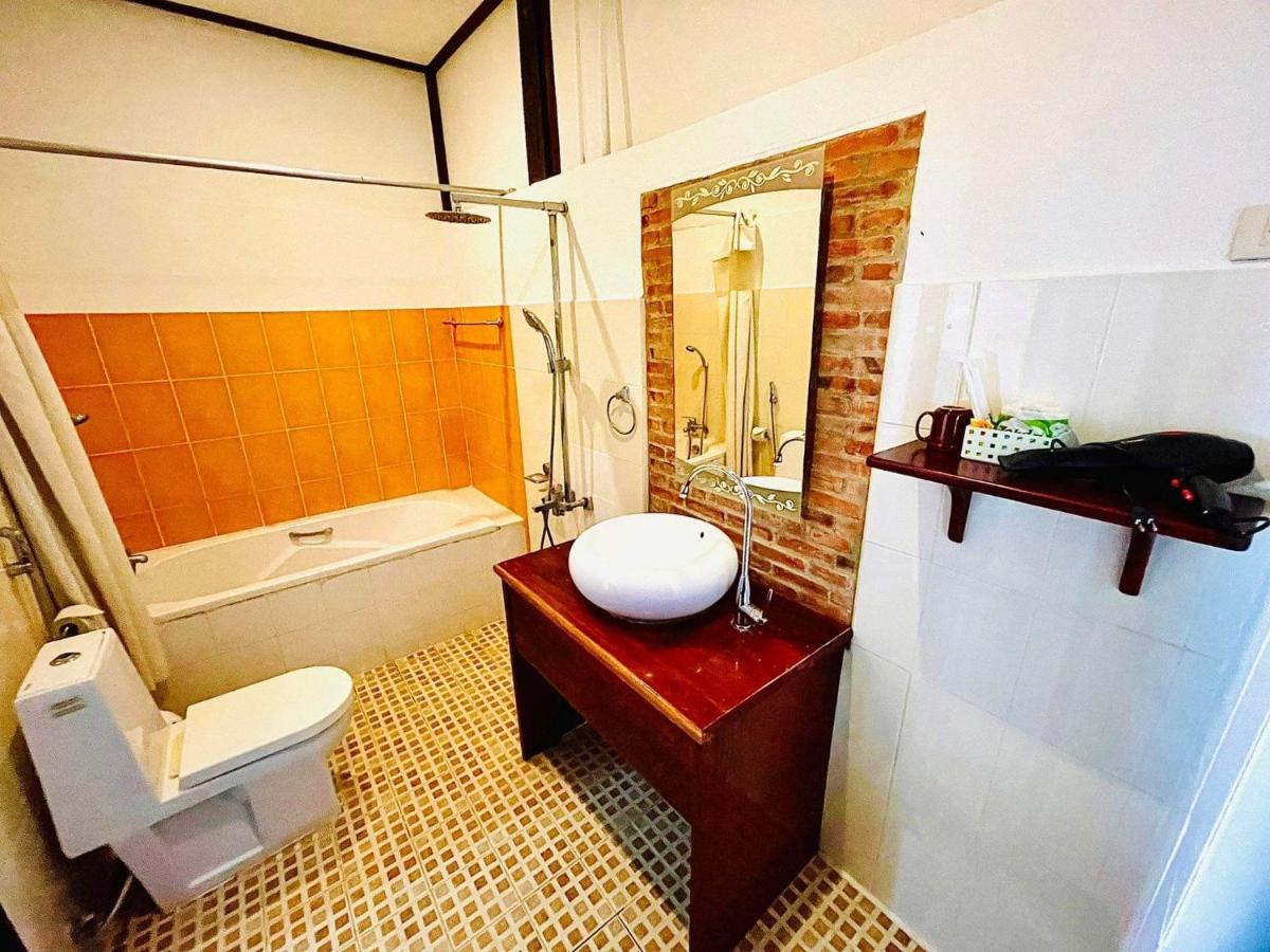 Vieng Savanh II Hotel Luang Prabang Exterior photo