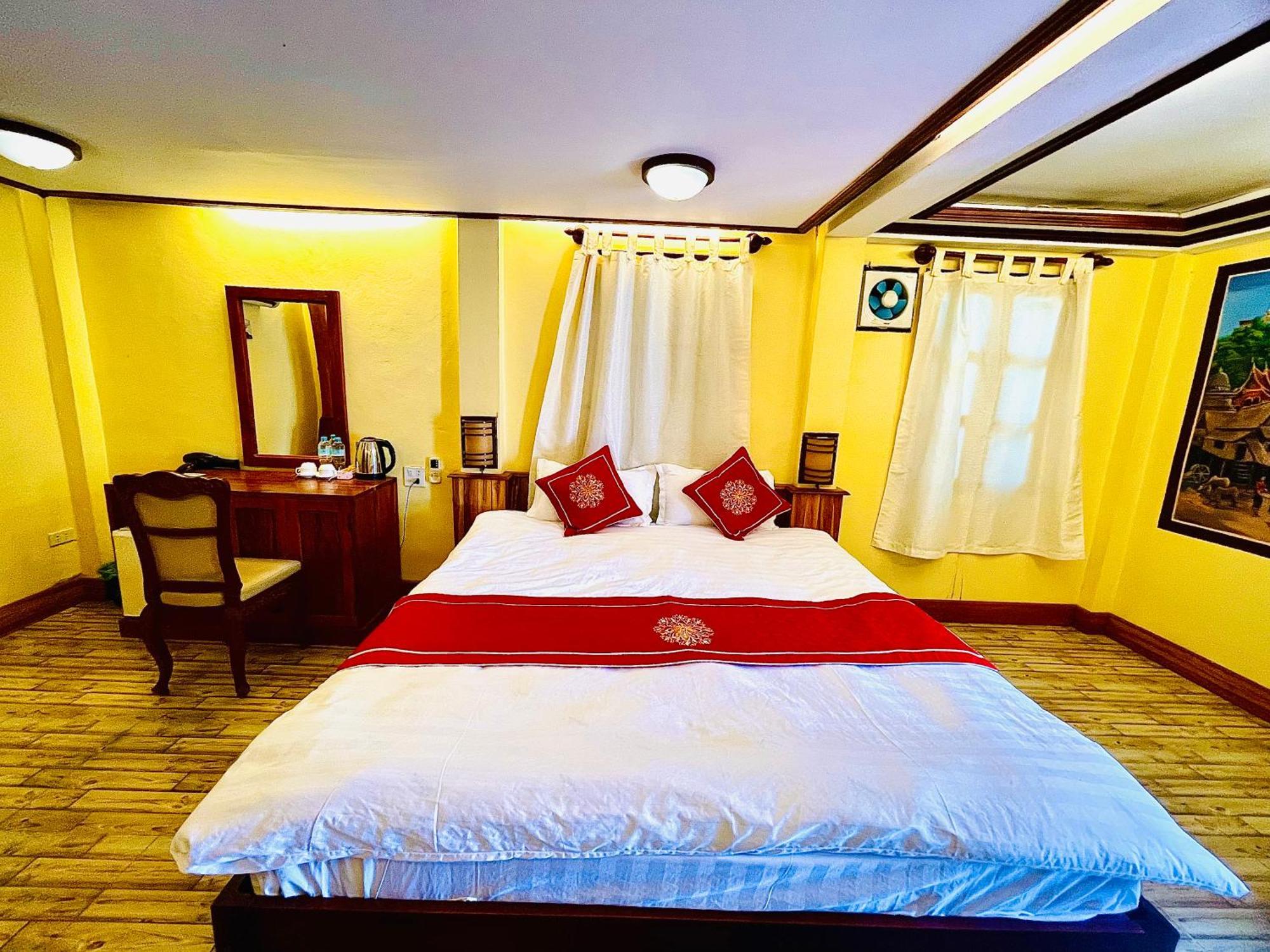 Vieng Savanh II Hotel Luang Prabang Exterior photo